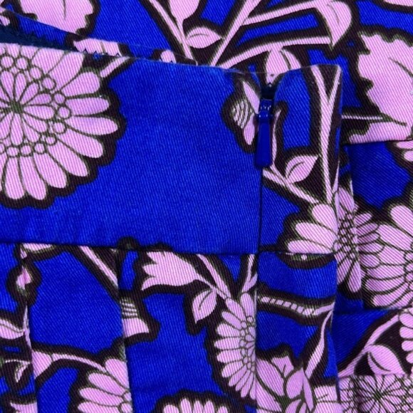 J. Crew Blue and Pink Floral ShortsSize: 2 - Picture 4 of 7